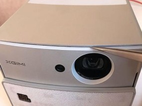 吉极米投影仪拆解步骤是什么？