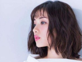 女生喝酒为何容易上脸（探讨女性喝酒后脸红的原因及影响）