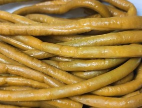 手把手教你制作美味的腌豆角（自家制作腌豆角）