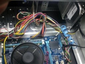 台式电脑组装详细过程是怎样的？需要哪些工具和注意事项？