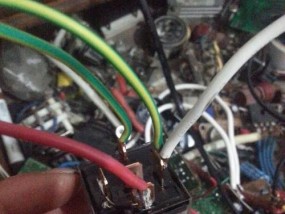 线圈自制充电器的使用方法是什么？制作步骤是什么？