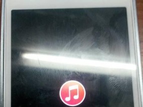 如何使用苹果手机连接iTunes进行更新（简单步骤帮助您轻松更新您的苹果手机）