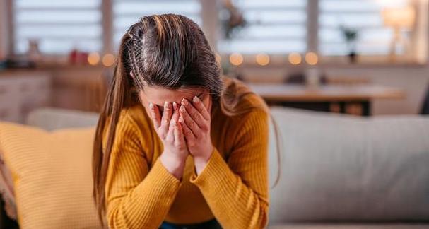 如何帮助孩子改掉暴躁情绪（培养孩子情绪管理能力的关键是什么）  第1张
