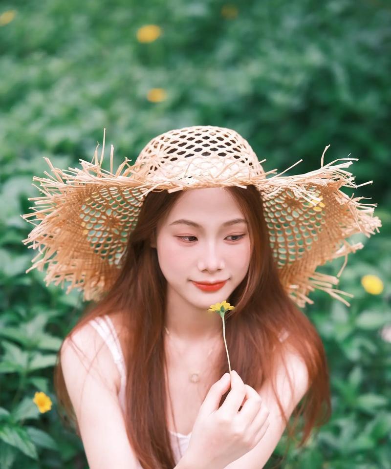 手机在草丛中如何拍照才好看？拍照技巧是什么？  第2张