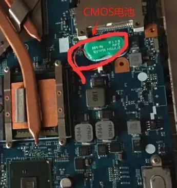 打碎一台笔记本电脑怎么处理？如何应对笔记本损坏的情况？  第2张