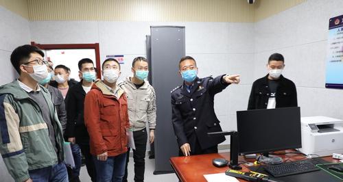 低配置电脑如何在警局中有效抓取罪犯？  第2张