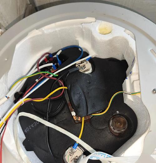 热水器水管外置拆除的正确方法是什么？  第2张